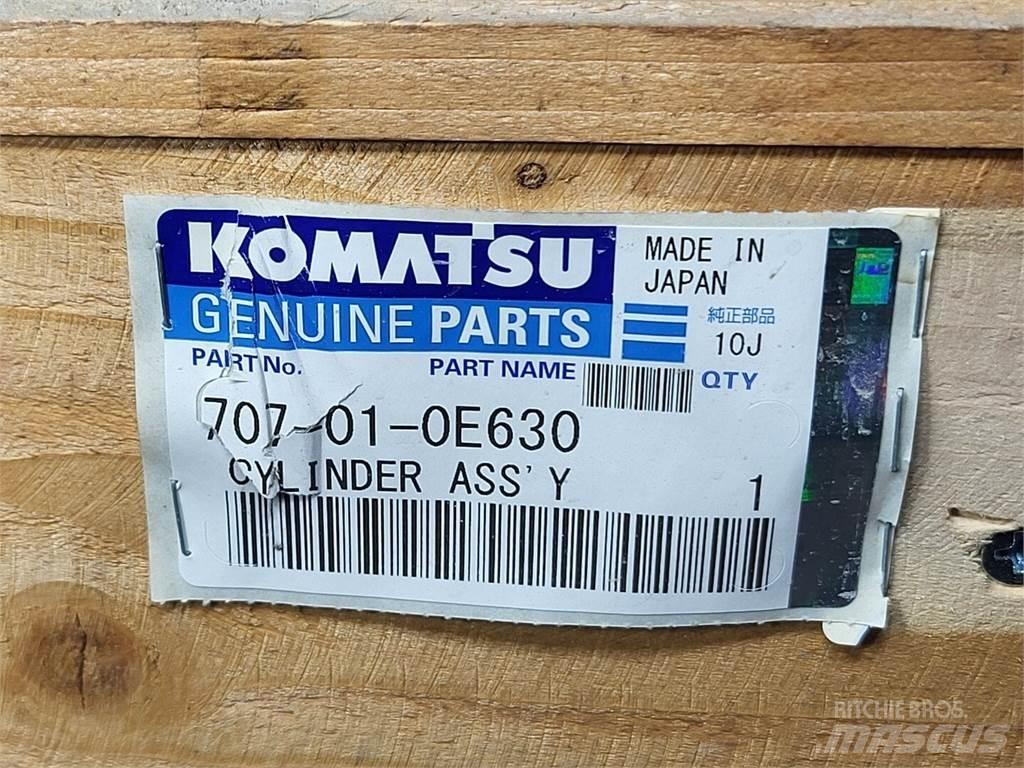 Komatsu 707-01-0E630 مكونات أخرى