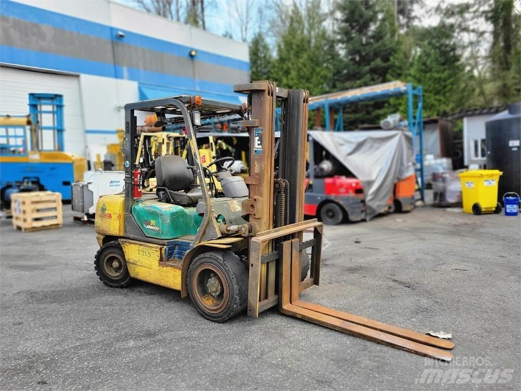 Komatsu FG30HT-14 أخرى