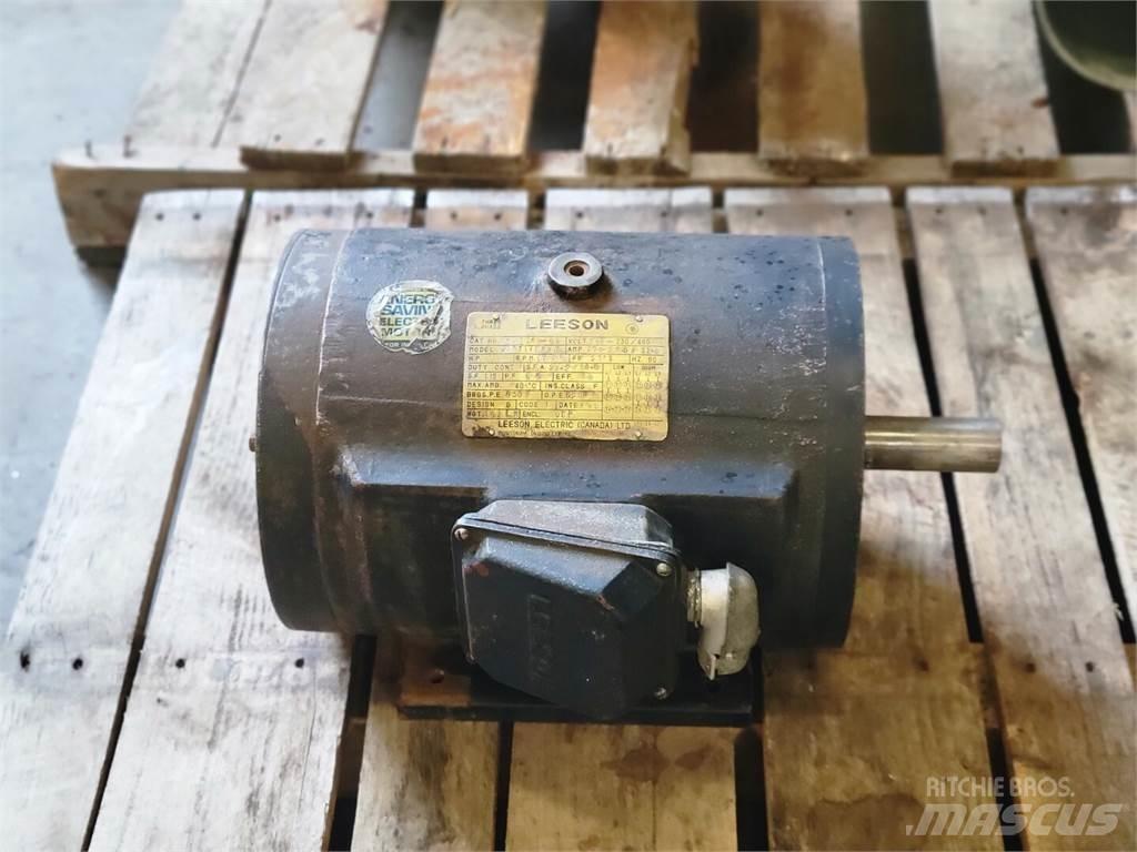  LEESON 215T17DB40 محركات صناعية