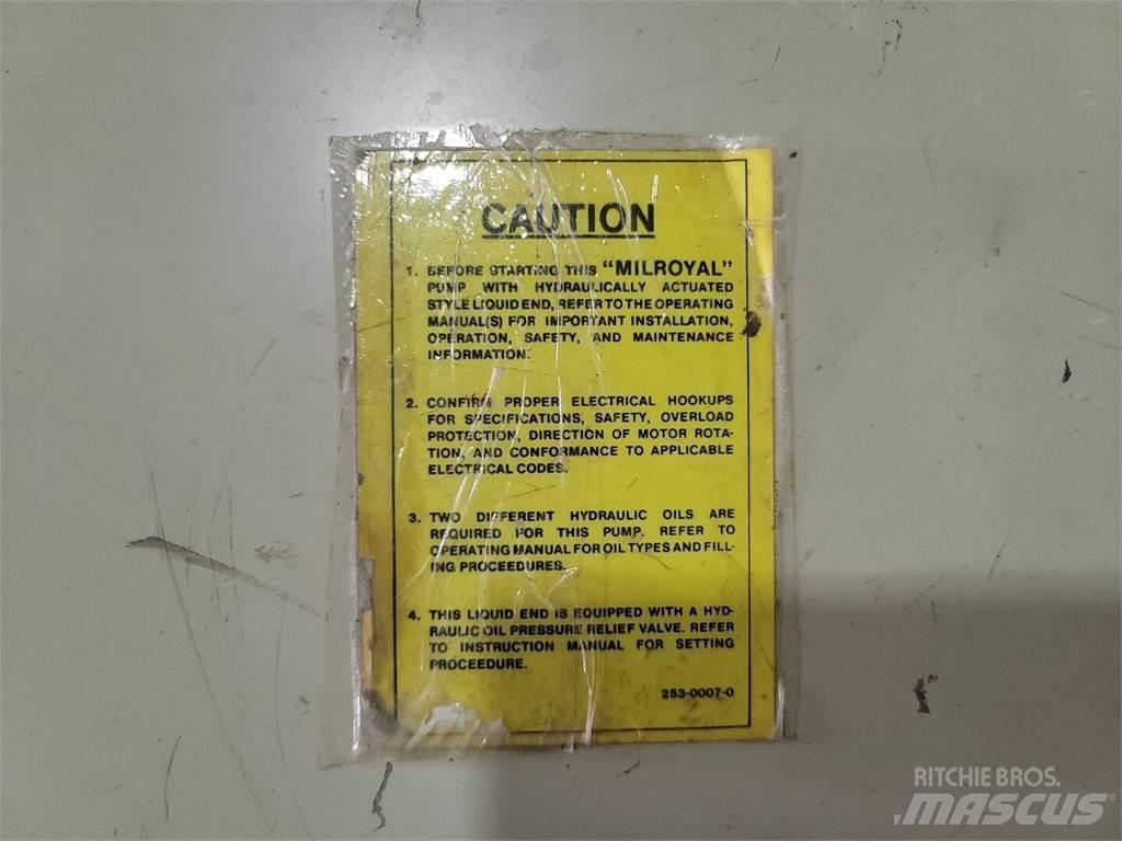 MILROYAL MC1-M40-D141 مضخات المياه