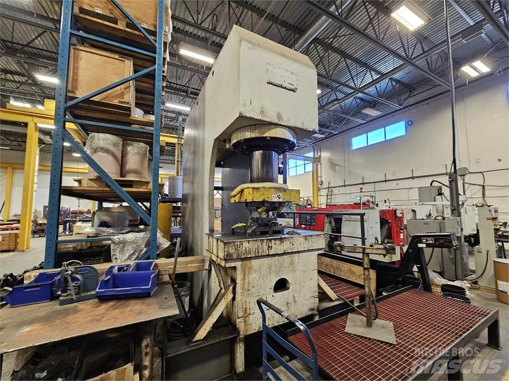 Pacific 300 PF II مكونات أخرى