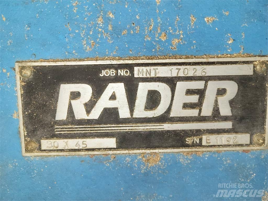  RADER 30x45 ماكينات تقطيع أخشاب الحراجة