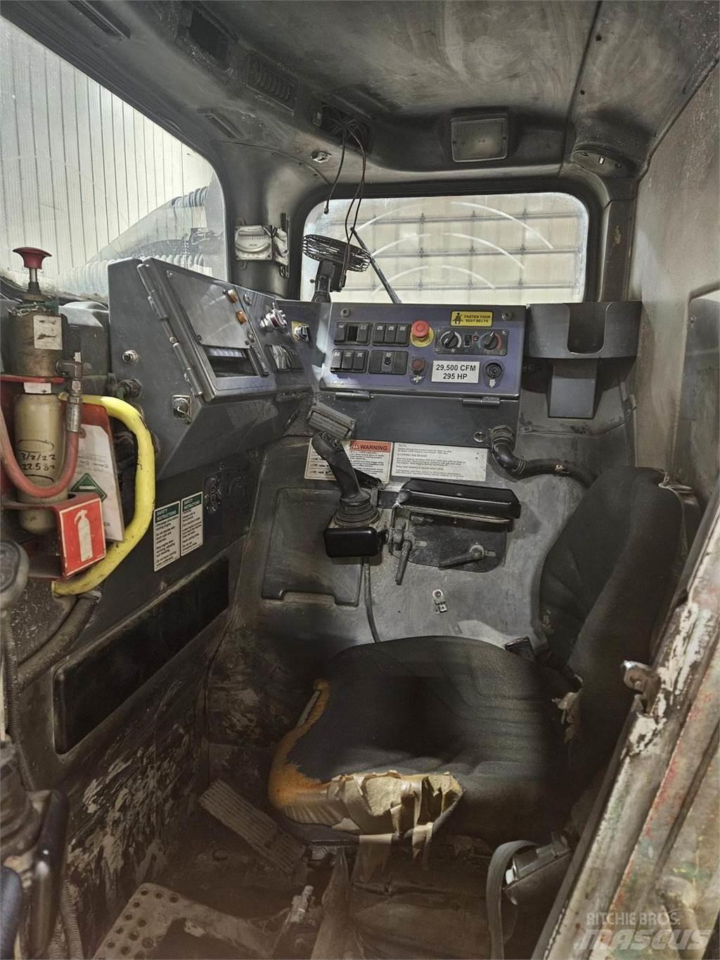 Sandvik LH410 Loader مكونات أخرى