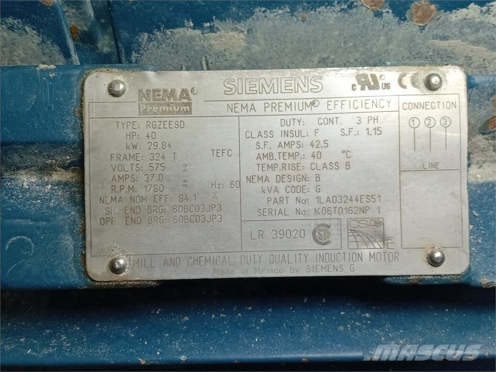 Siemens 1LA03244ES51 محركات صناعية