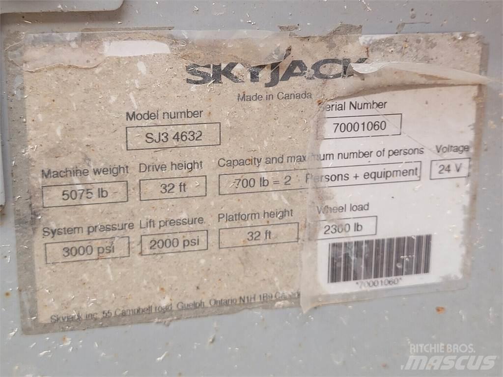 SkyJack SJ3 4632 رافعات مقصية الشكل