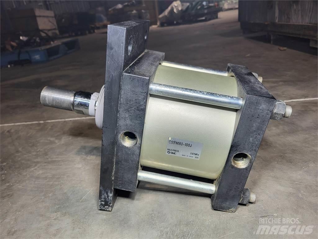 SMC CS1FN180-100J مكونات أخرى
