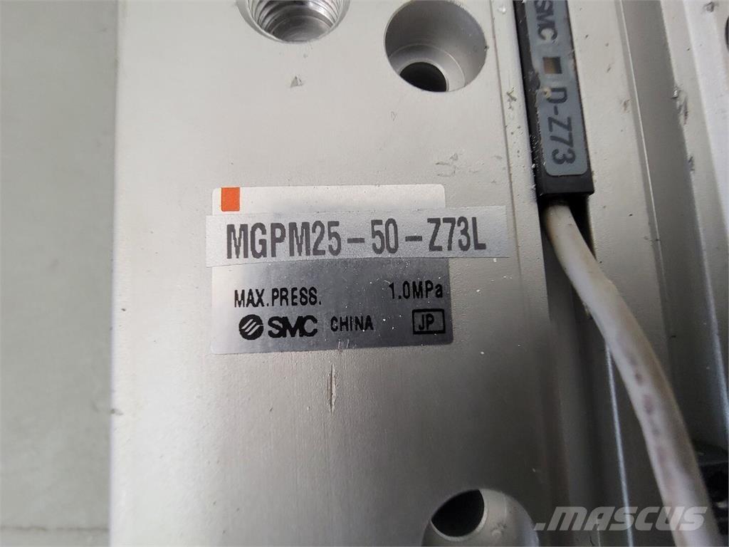 SMC MGPM25-50-Z73L معدات النقل - غير ذلك