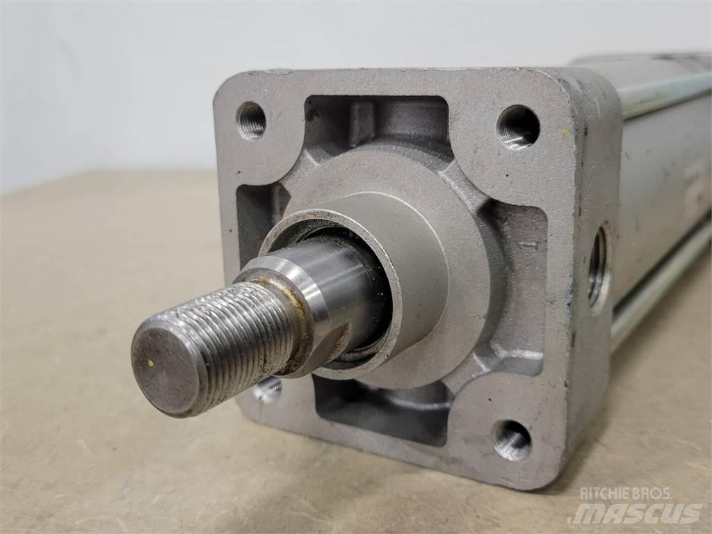 SMC NCDA1B325-0800 مكونات أخرى
