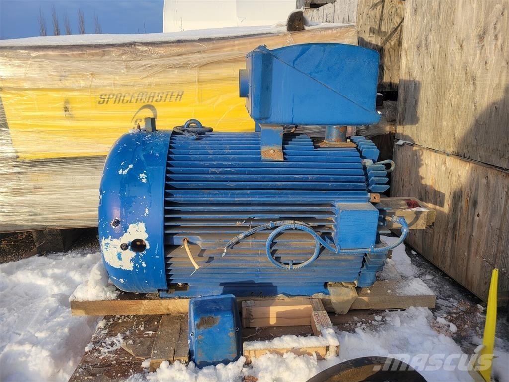  TOSHIBA محركات صناعية