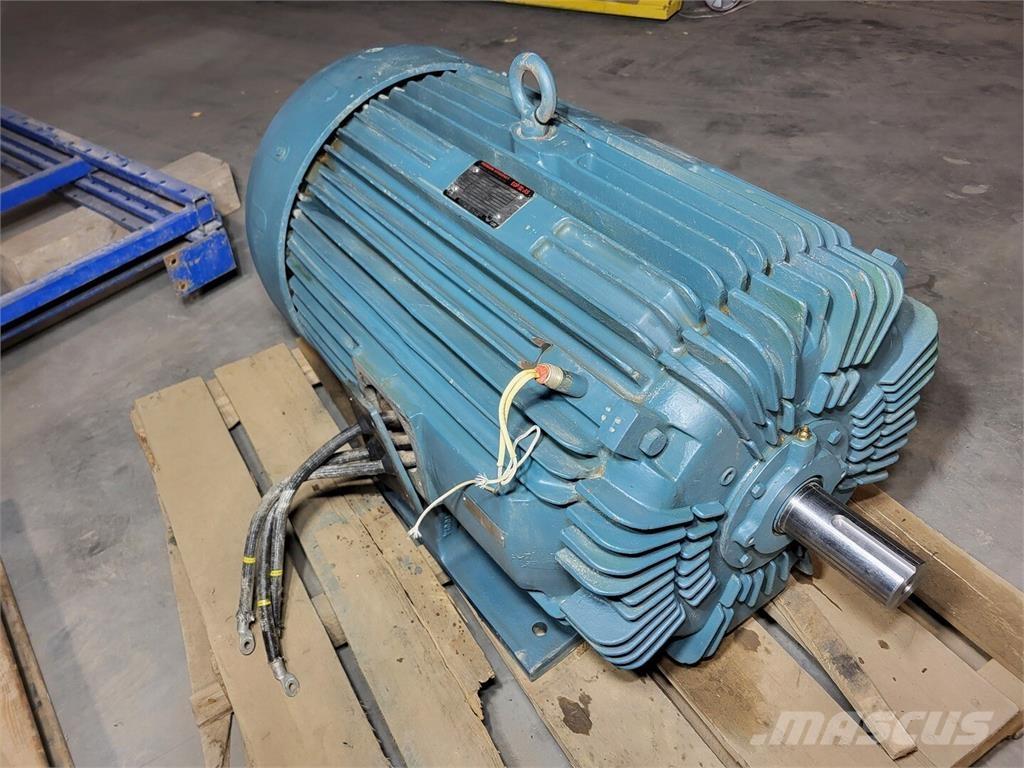  TOSHIBA 3J5125L1S058 محركات صناعية