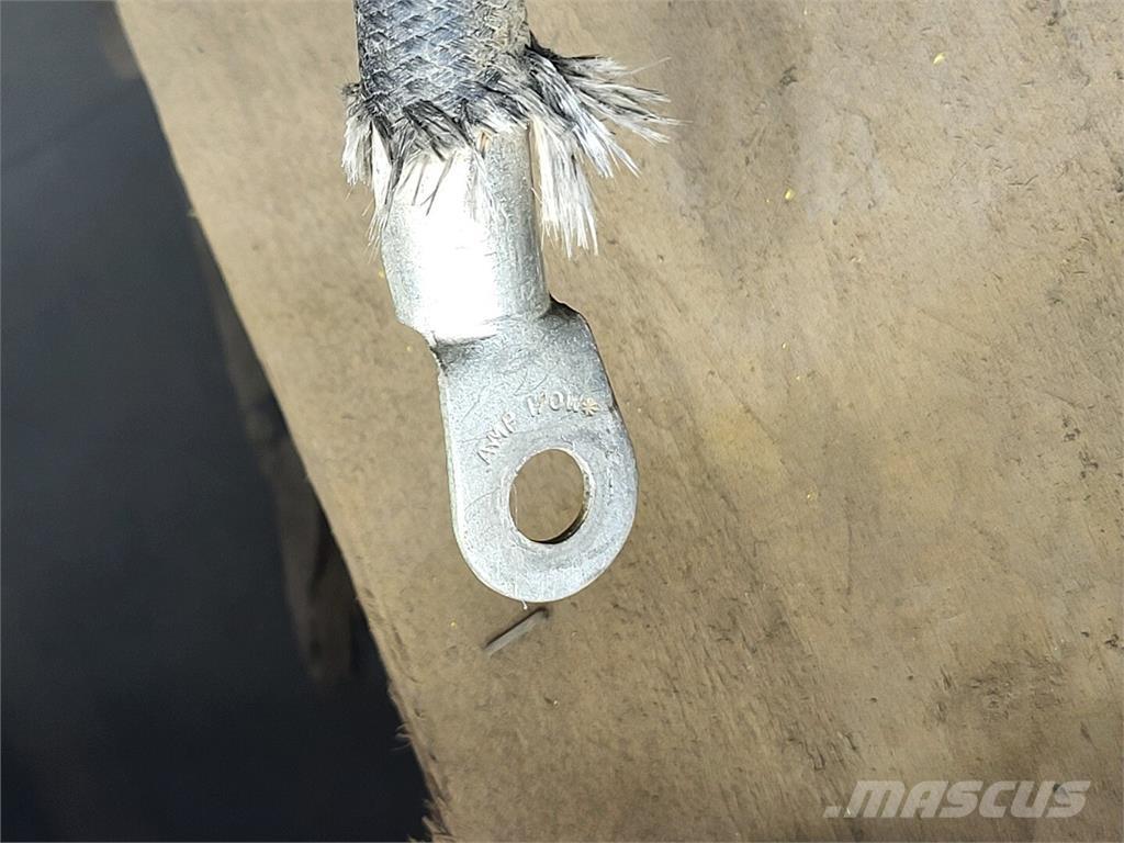  TOSHIBA 3J5125L1S058 محركات صناعية