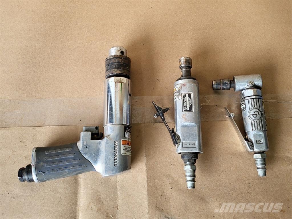 Westward 5ZL26A مكونات أخرى