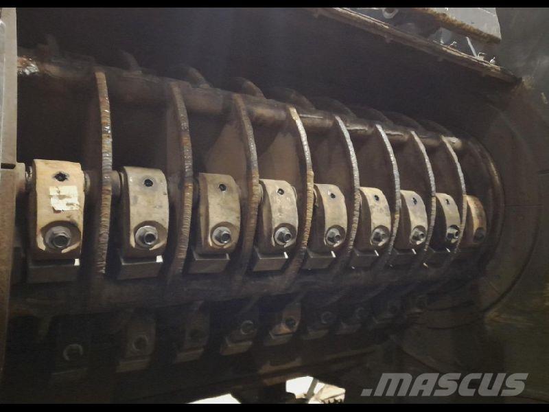 Terex TBG630 جراشات