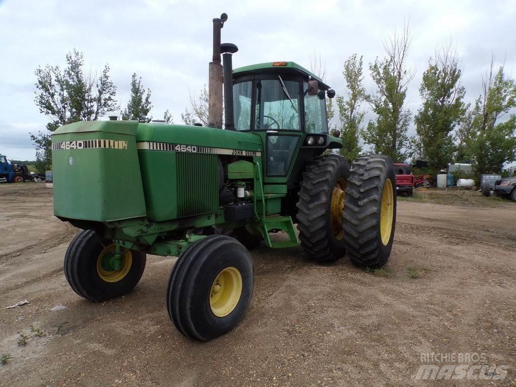 John Deere 4640 أخرى