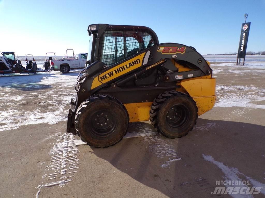 New Holland L234 أخرى