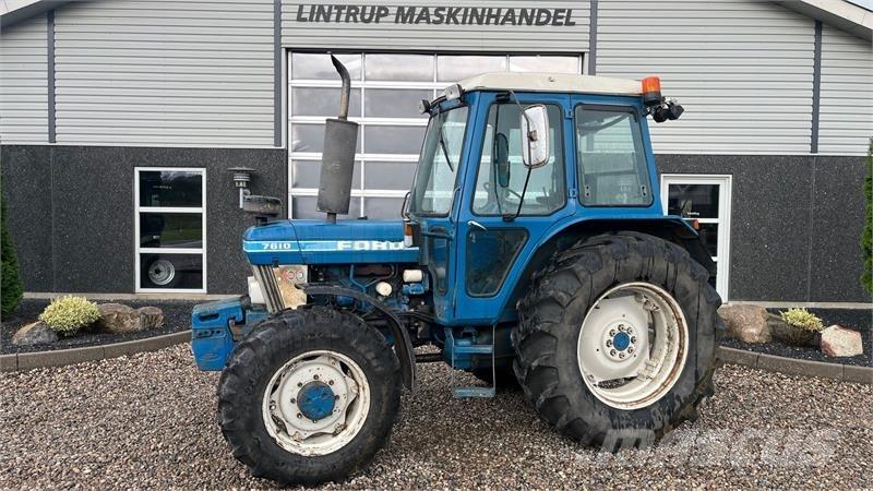 Ford 7610 الجرارات