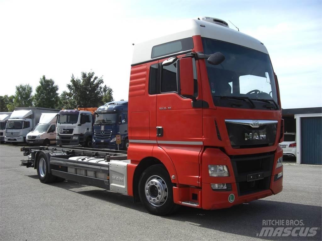 MAN 18360XXL TGX / LBW شاحنات بمقصورة وهيكل