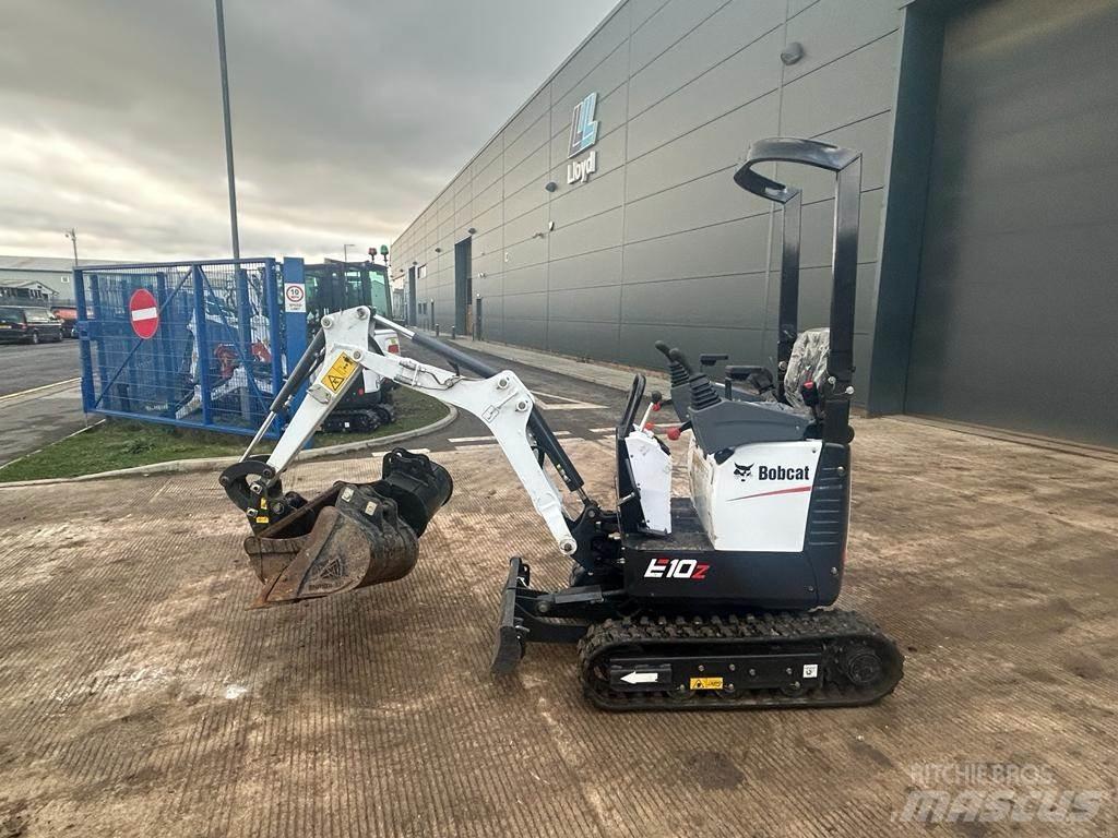 Bobcat E10z حفارات زحافة