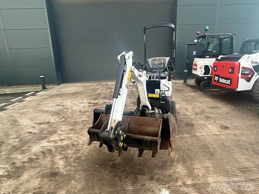 Bobcat E10z حفارات زحافة