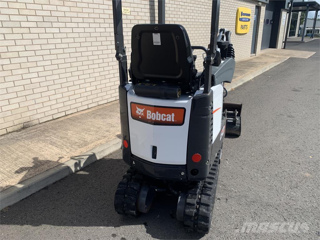 Bobcat E10z حفارات زحافة