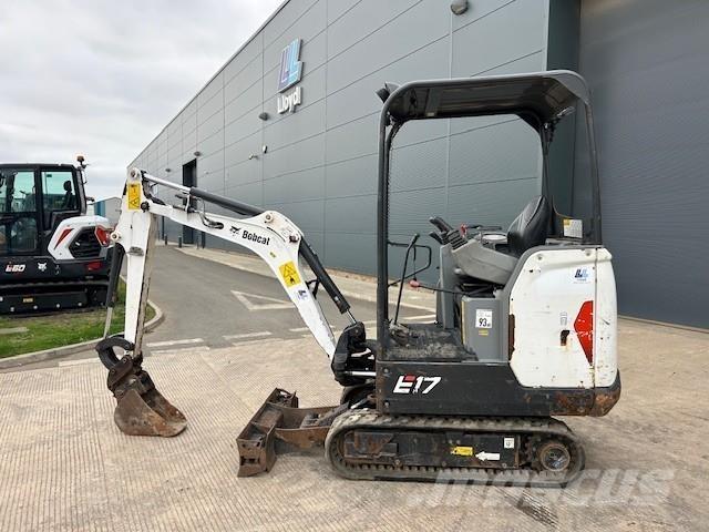 Bobcat E17 حفارات زحافة