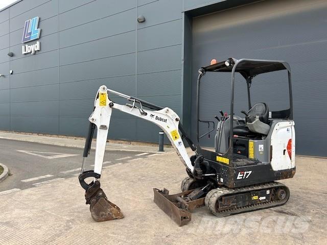 Bobcat E17 حفارات زحافة