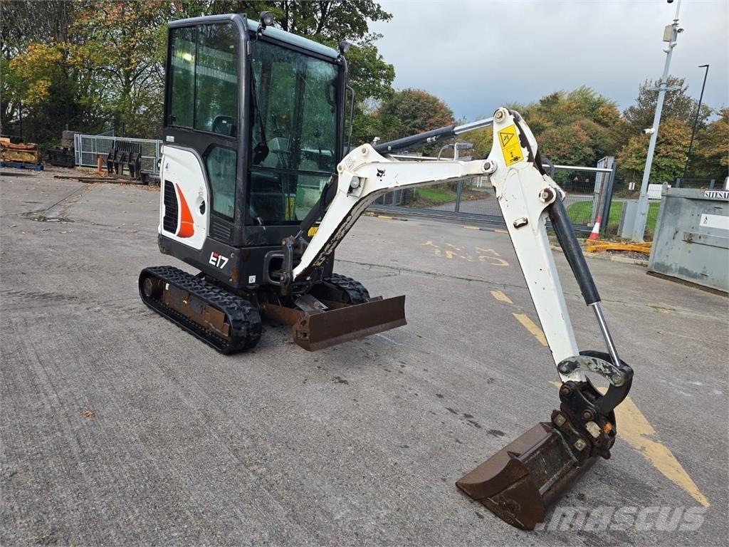 Bobcat E17 حفارات زحافة