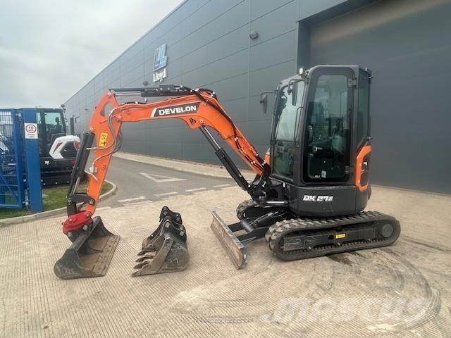 Develon Dx27z-7 حفارات زحافة