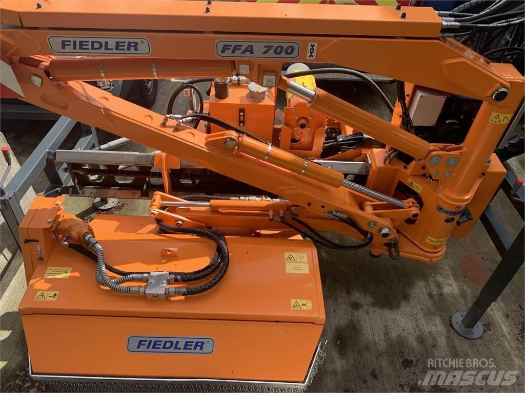 Fiedler FFA700 أخرى