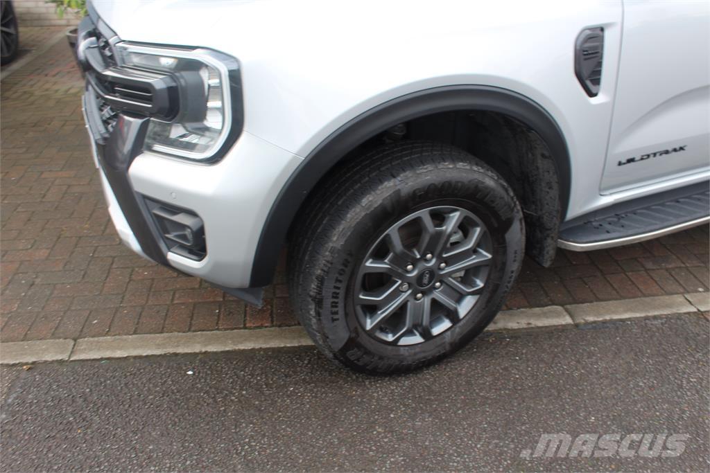 Ford Ranger Wildtrak شاحنات خفيفة/مفصلية الجوانب