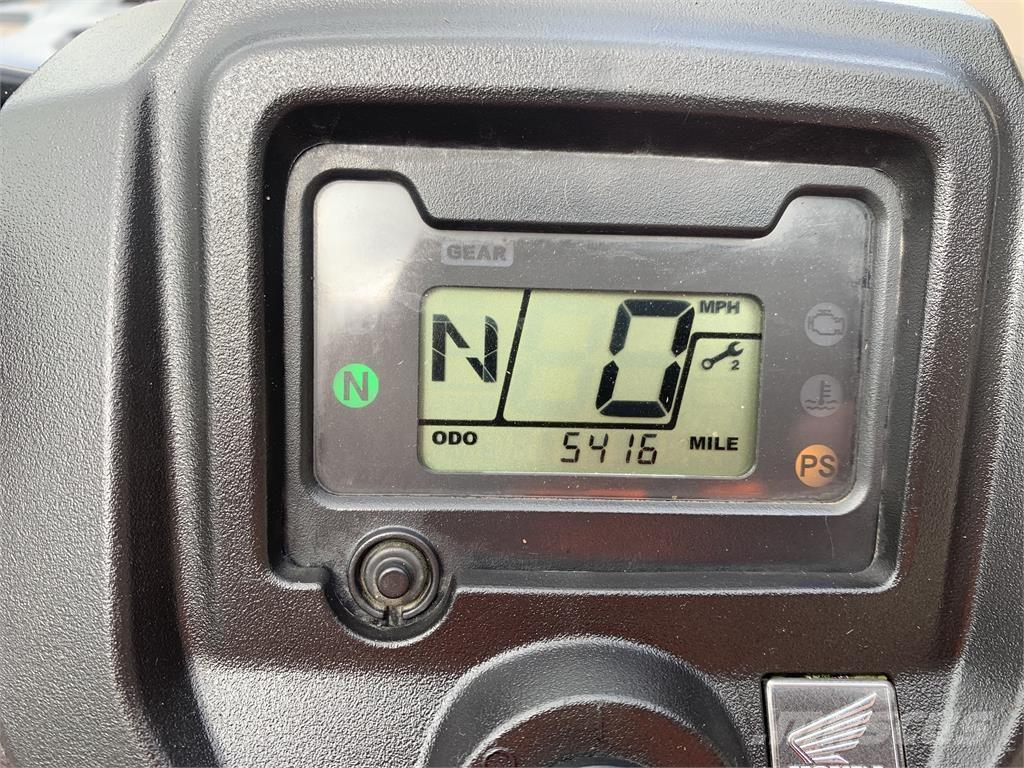 Honda TRX 420 FM2 مركبات لجميع التضاريس