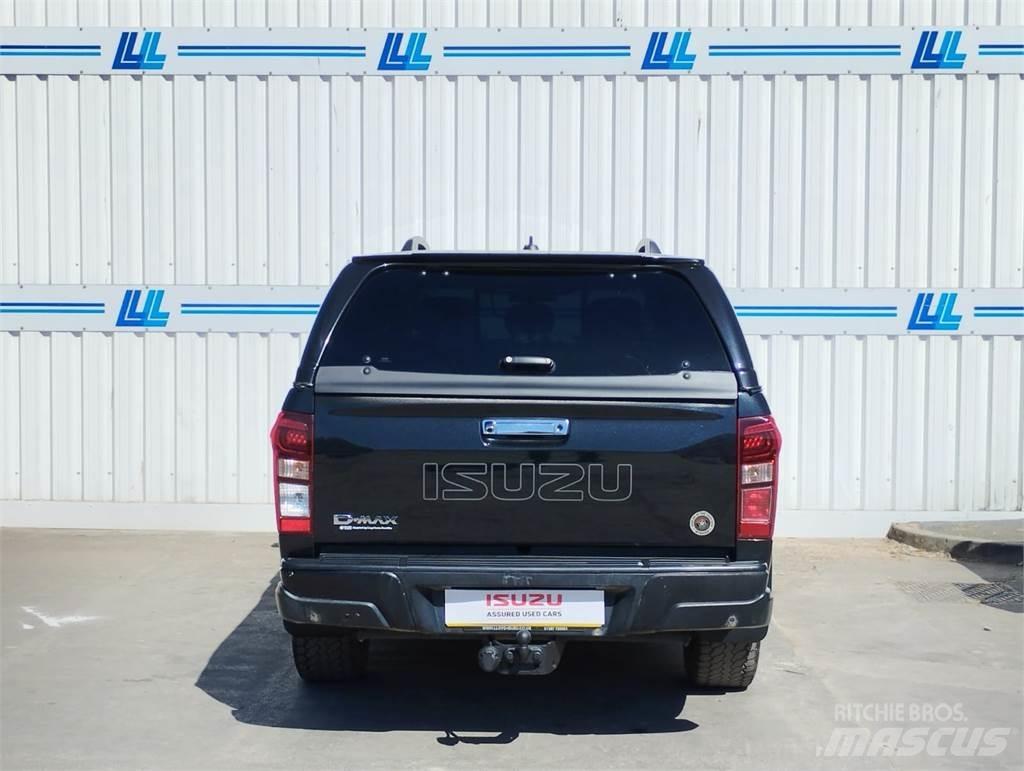 Isuzu Blade شاحنات خفيفة/مفصلية الجوانب