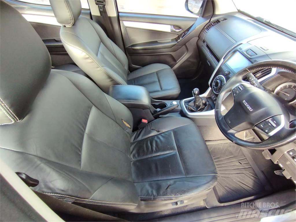 Isuzu D-Max أخرى