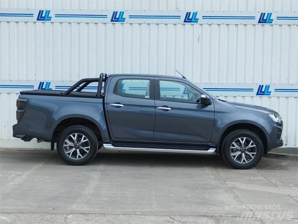Isuzu DL40 شاحنات خفيفة/مفصلية الجوانب