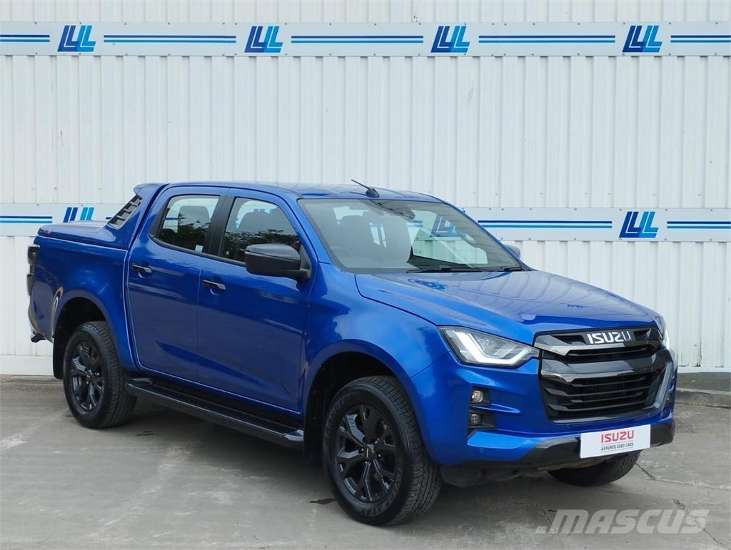 Isuzu V-Cross شاحنات خفيفة/مفصلية الجوانب