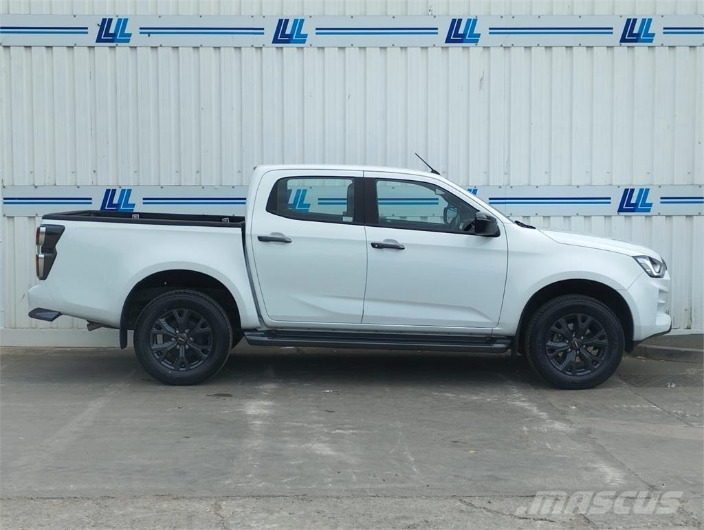Isuzu V-Cross شاحنات خفيفة/مفصلية الجوانب