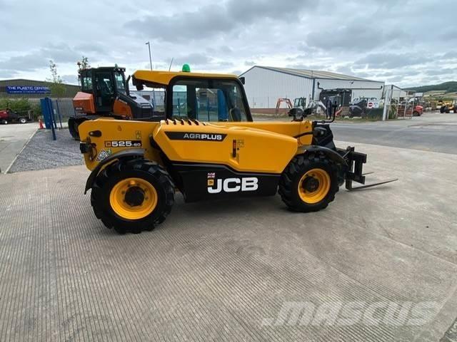 JCB 525-60 Agri-Plus مناولات متداخلة