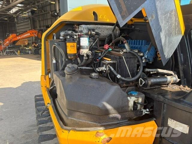 JCB 85Z-1 حفارات زحافة