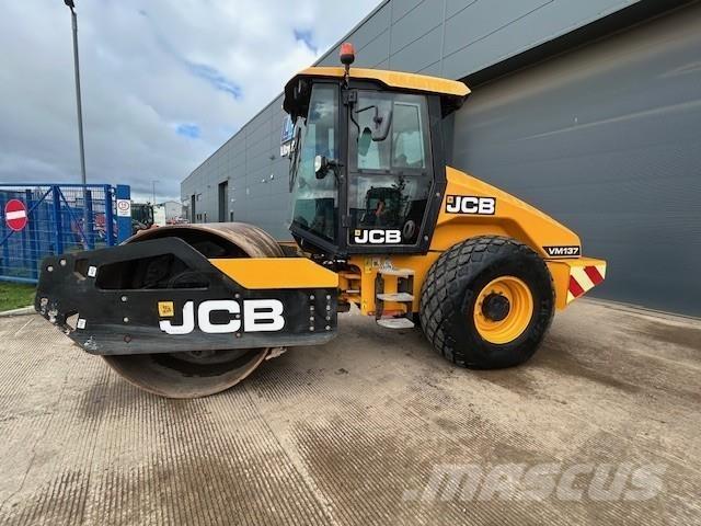 JCB VM137 أخرى