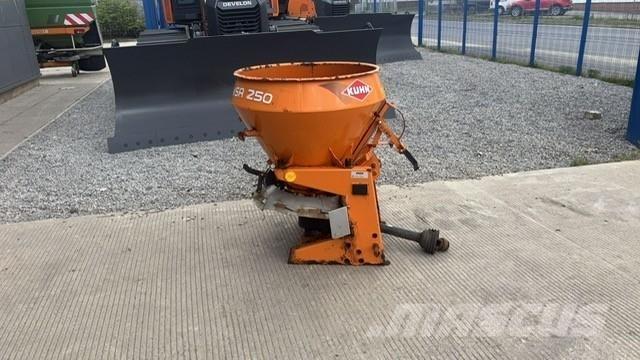 Kuhn Spreader معدات فرد المواد المعدنية
