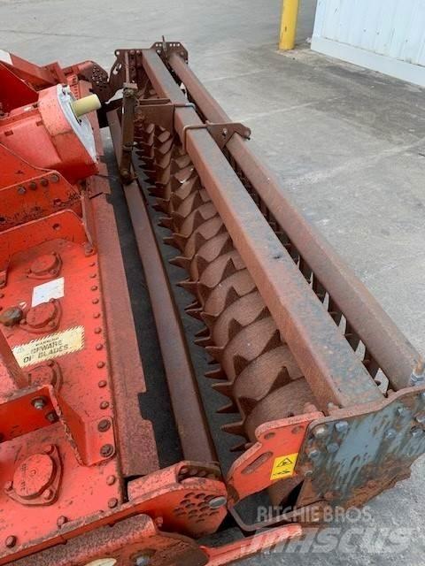 Maschio  ماكينات وملحقات زراعة أخرى