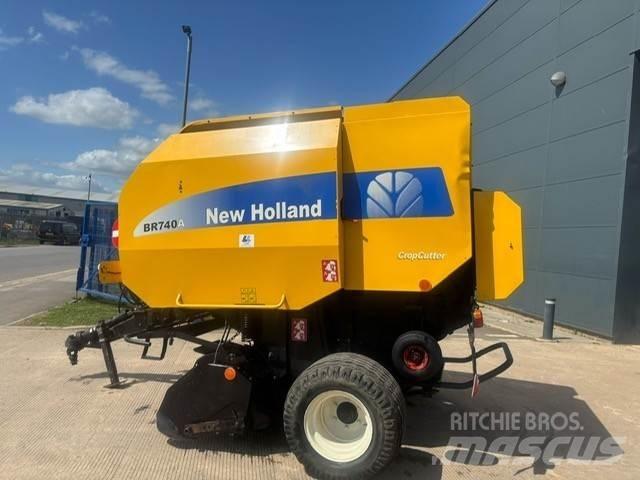 New Holland Br740a محزمات مربعة