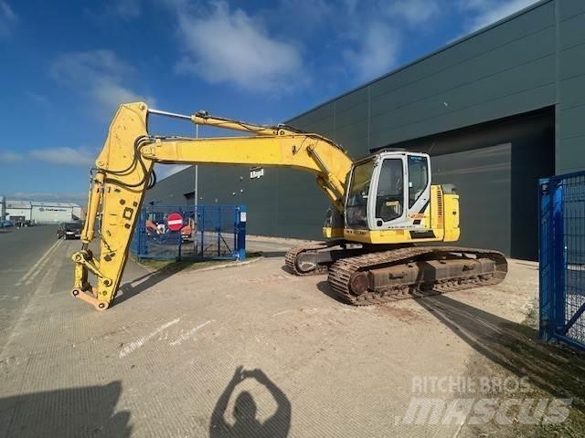 New Holland E235bsr-2 حفارات زحافة
