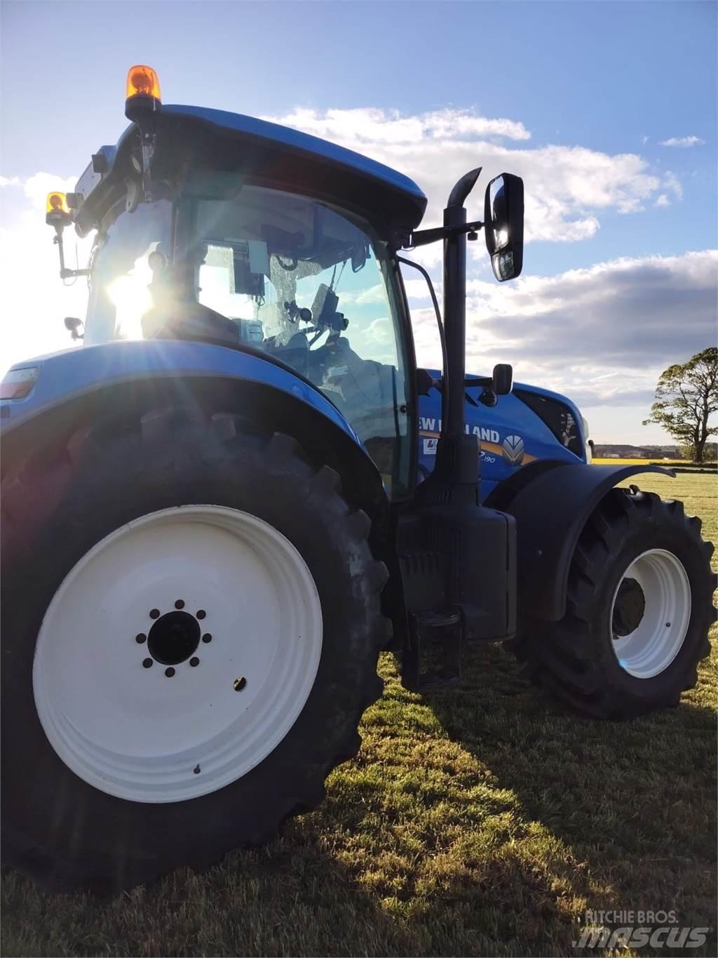 New Holland T7.190 الجرارات