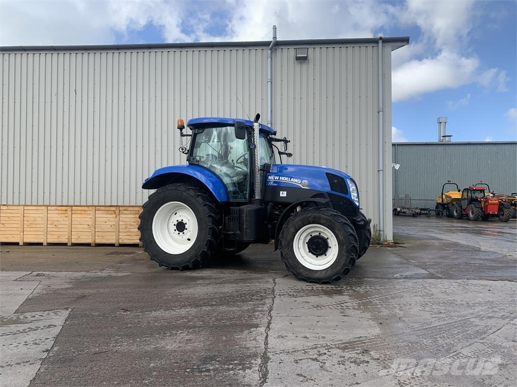 New Holland T7.200 الجرارات