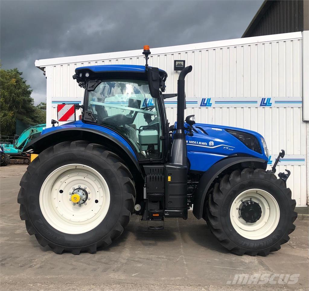 New Holland T7.245 الجرارات
