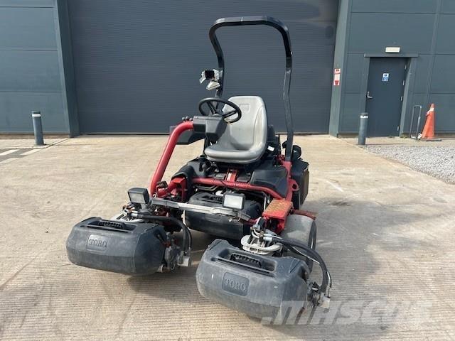 Toro GR3400 ركوب الحشائش