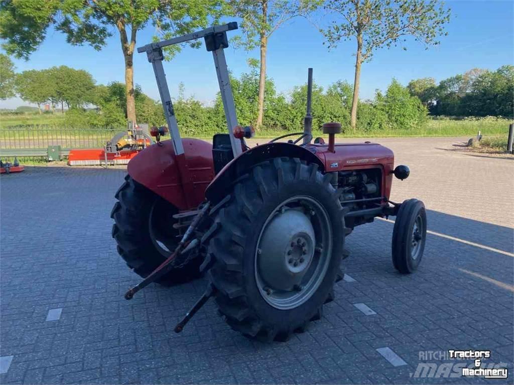 Massey Ferguson 35 أخرى