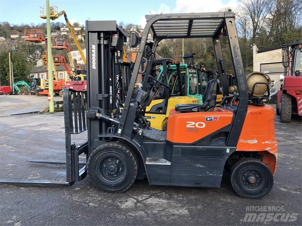 Doosan G20GX شاحنات ذات رافعات شوكية - أخرى