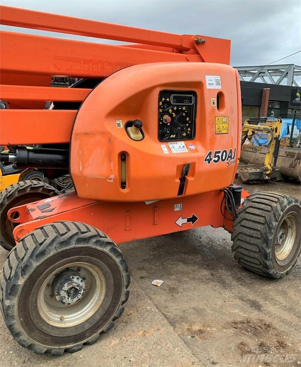 JLG 450AJ رافعات ومنصات أخرى